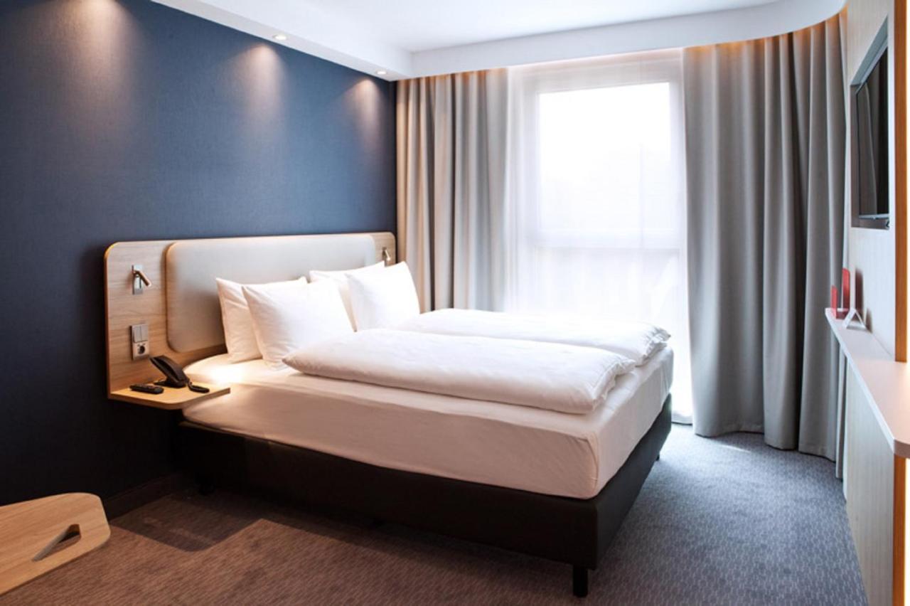 Holiday Inn Express Fuerth By Ihg Extérieur photo